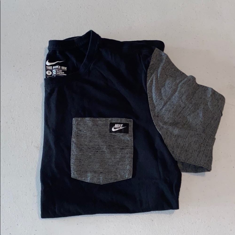 Nike Tee